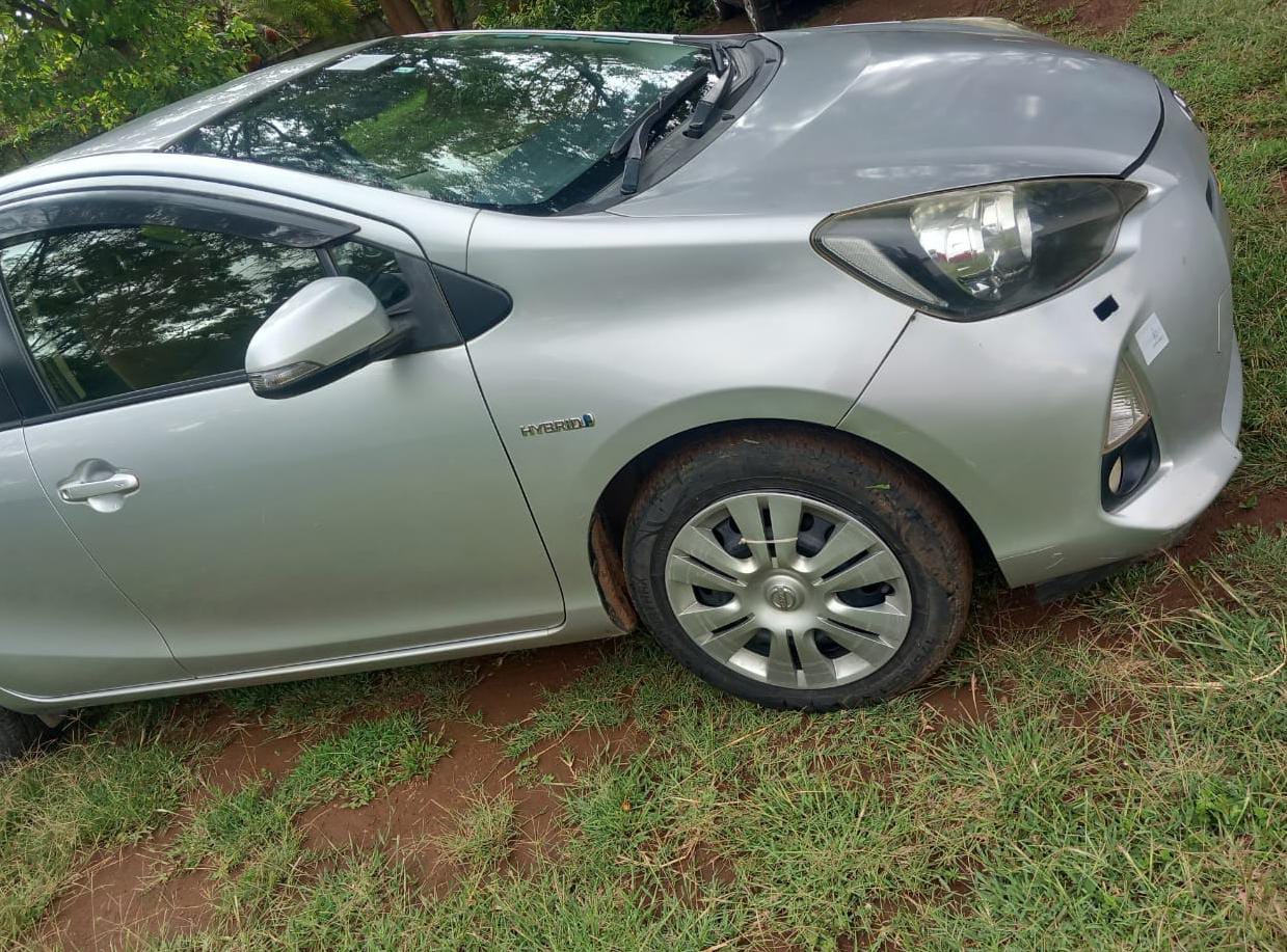 Toyota Silver Aqua Normal